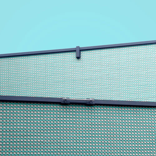 Sirens: Ulysses' horizon.
#photography #streetcolor #geneva #geneve🇨🇭 #visualpoetry #geometry #architecture #archdaily #arquitectura #minimalism #turquoise #mythology #mermaid #siren #ullyses #instapic #instaphoto